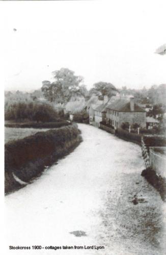 2015-076 Stockcross Village